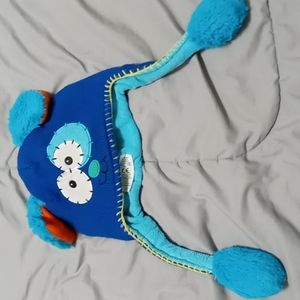 Flipeez boy's or girl's hat with ears that flip up. Ages 4-12